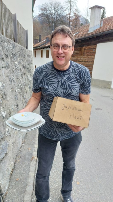 Nachfüllen von defektem Geschirr